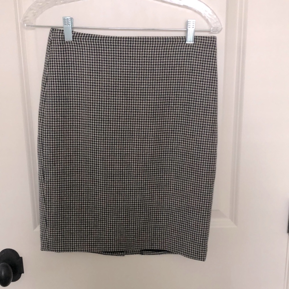 Loft houndstooth wool pencil skirt